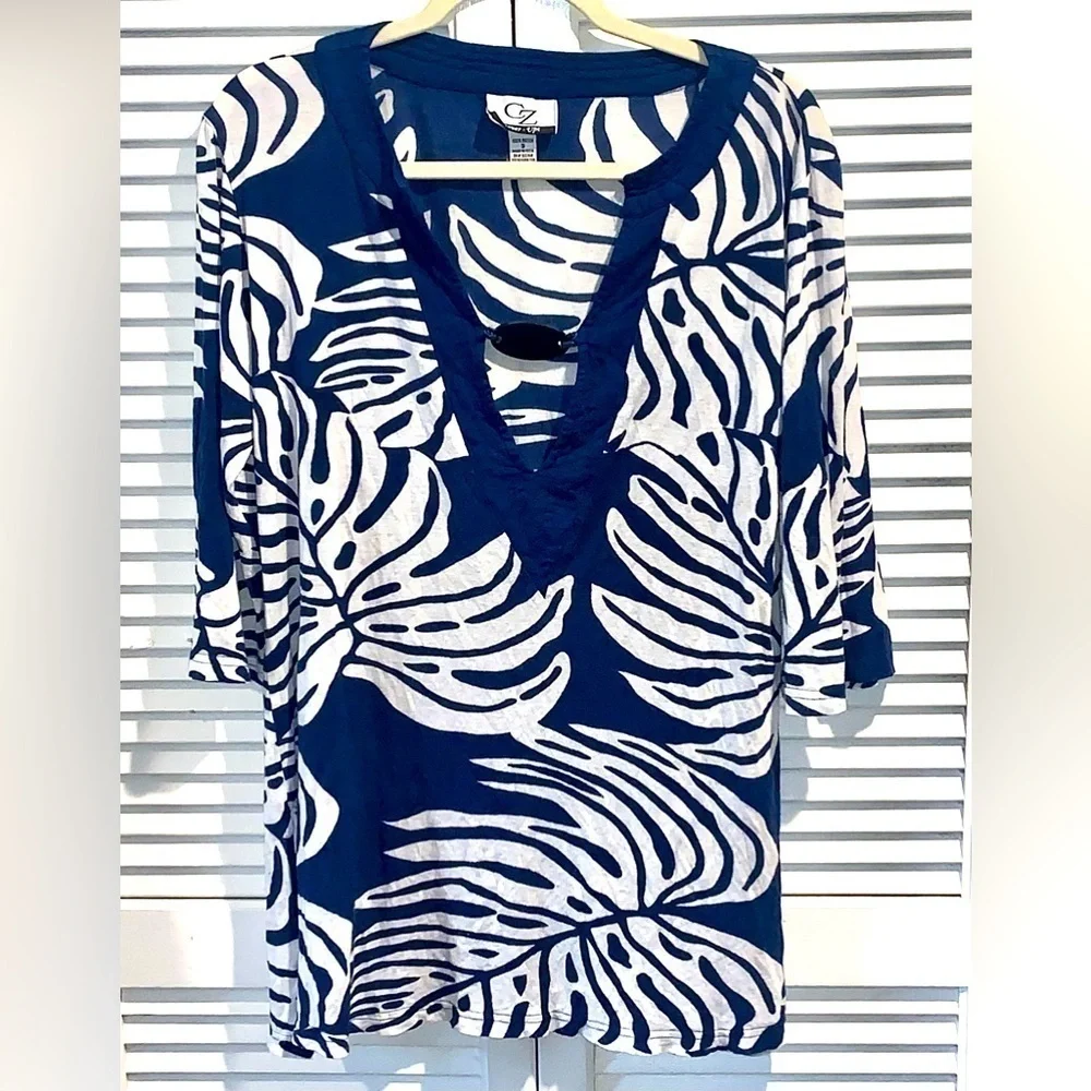 CZ Cover Up White and blue tropical floral design size small women’s